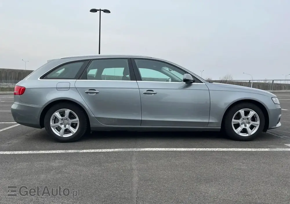AUDI A4 Avant 2.0 TDI 116g DPF Ambition