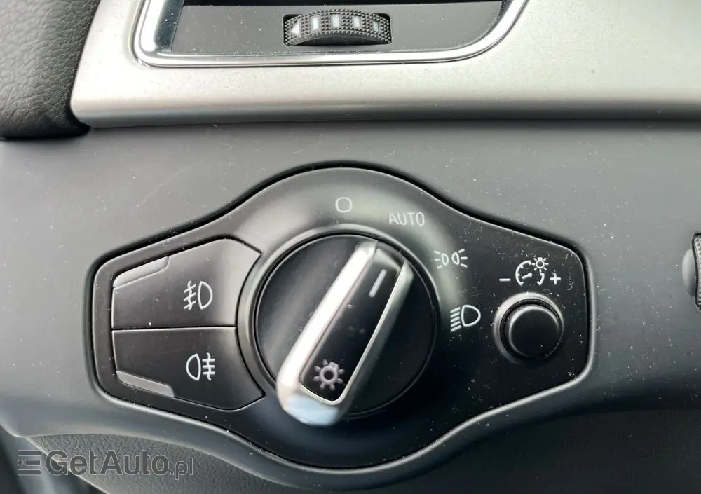 AUDI A4 Avant 2.0 TDI 116g DPF Ambition