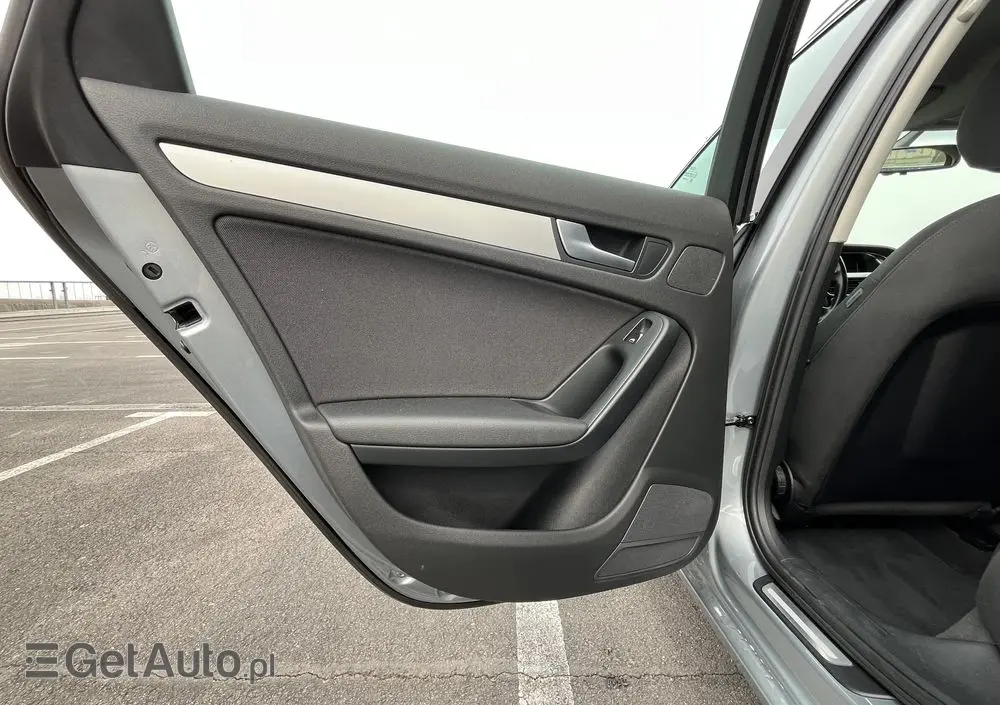 AUDI A4 Avant 2.0 TDI 116g DPF Ambition