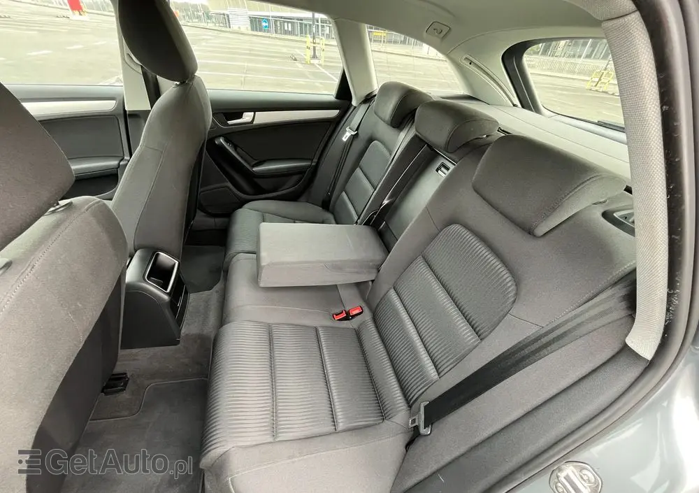 AUDI A4 Avant 2.0 TDI 116g DPF Ambition