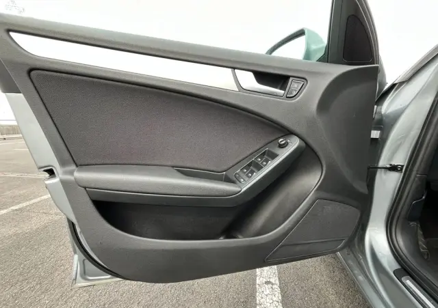 AUDI A4 Avant 2.0 TDI 116g DPF Ambition