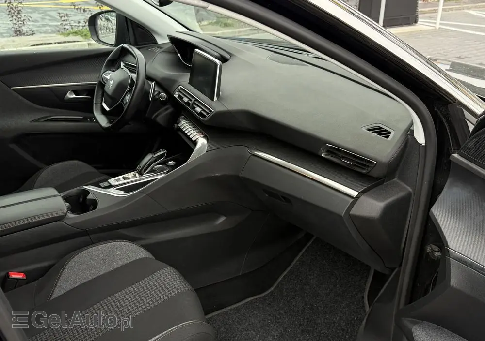 PEUGEOT 5008 1.5 BlueHDi Active S&S EAT8