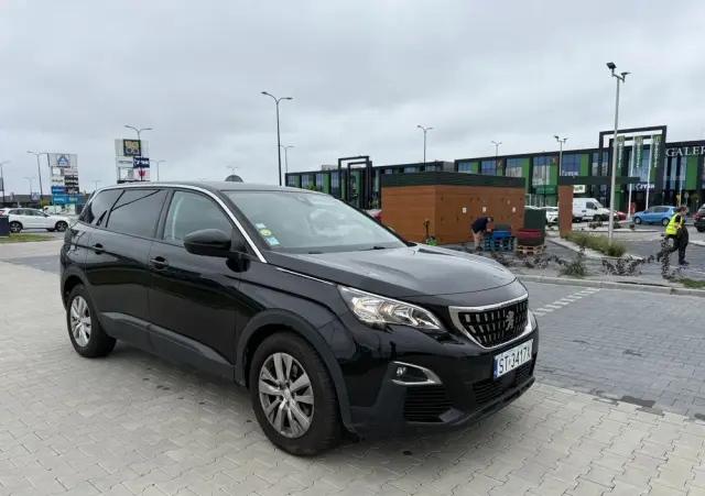 PEUGEOT 5008 1.5 BlueHDi Active S&S EAT8