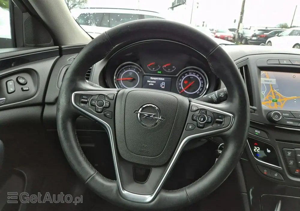 OPEL Insignia 