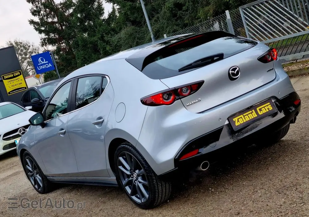 MAZDA 3 SKYACTIV-G 2.0 M-Hybrid DRIVE