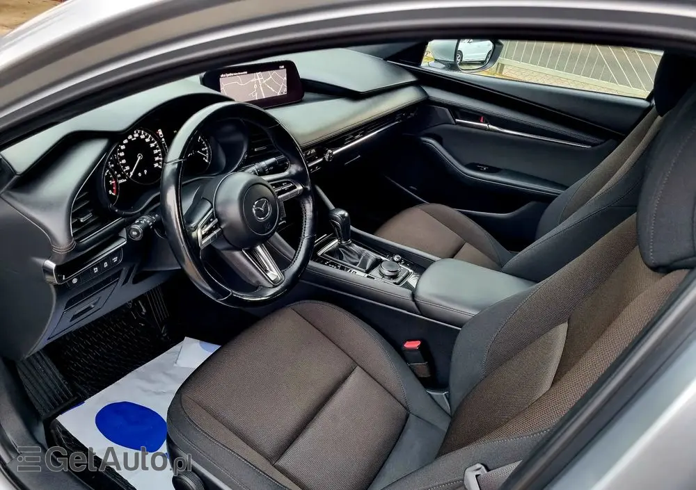 MAZDA 3 SKYACTIV-G 2.0 M-Hybrid DRIVE