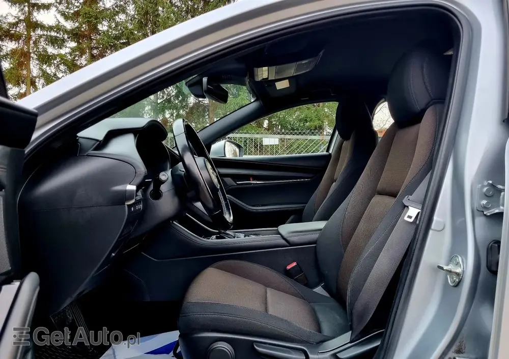 MAZDA 3 SKYACTIV-G 2.0 M-Hybrid DRIVE