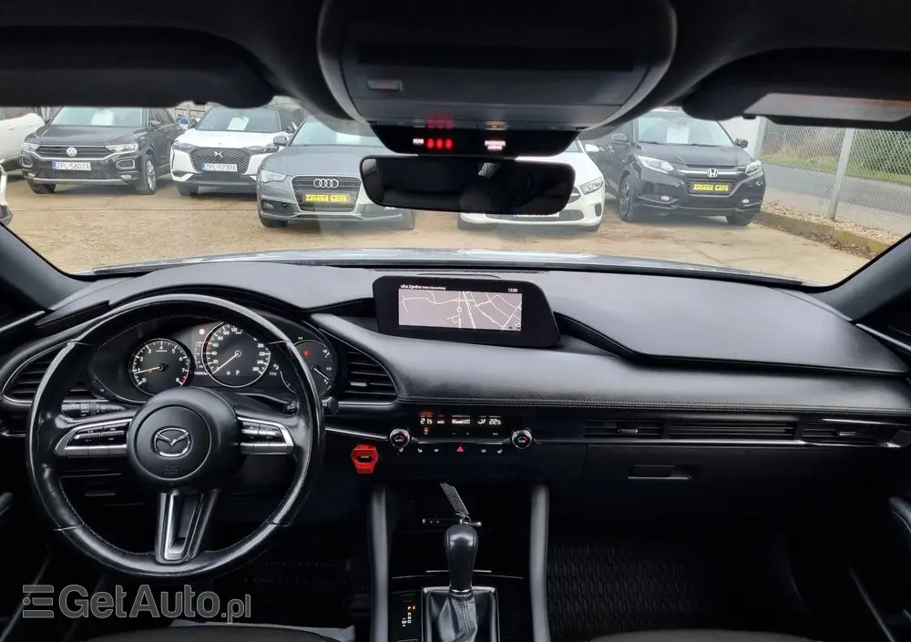 MAZDA 3 SKYACTIV-G 2.0 M-Hybrid DRIVE