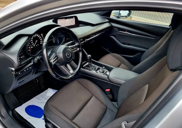 MAZDA 3 SKYACTIV-G 2.0 M-Hybrid DRIVE