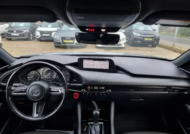 MAZDA 3 SKYACTIV-G 2.0 M-Hybrid DRIVE