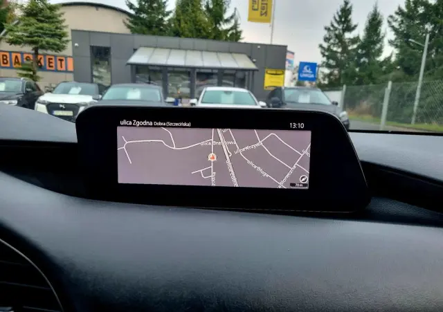 MAZDA 3 SKYACTIV-G 2.0 M-Hybrid DRIVE