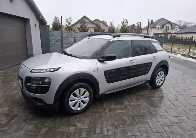 CITROËN C4 Cactus 1.6 Blue HDi Shine Edition