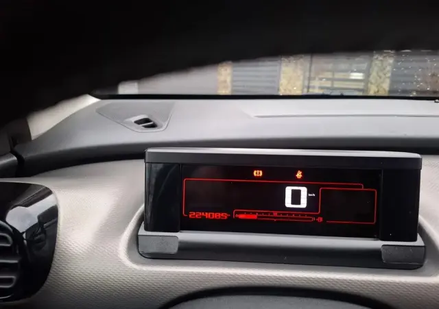 CITROËN C4 Cactus 1.6 Blue HDi Shine Edition