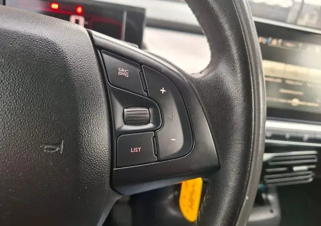 CITROËN C4 Cactus 1.6 Blue HDi Shine Edition