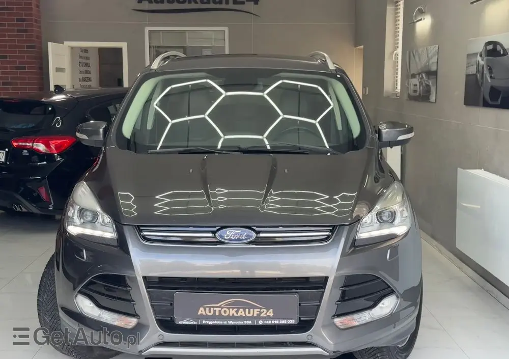 FORD Kuga 2.0 TDCi 4x4 Titanium