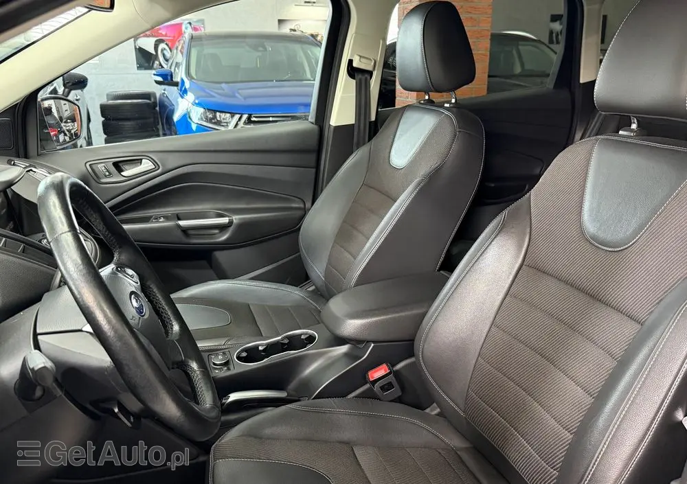 FORD Kuga 2.0 TDCi 4x4 Titanium