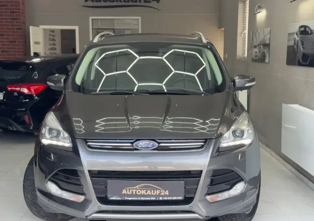 FORD Kuga 2.0 TDCi 4x4 Titanium