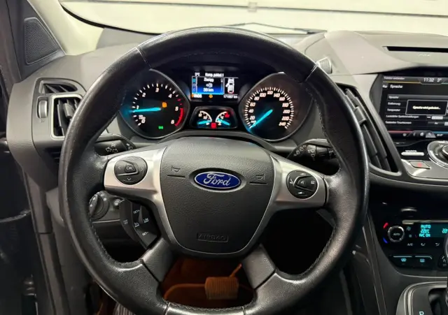 FORD Kuga 2.0 TDCi 4x4 Titanium
