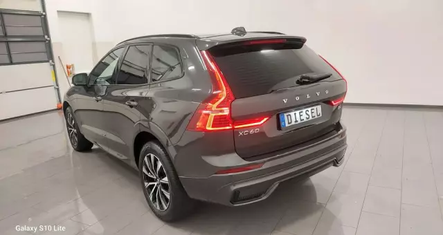 VOLVO XC 60 B4 D Plus Dark