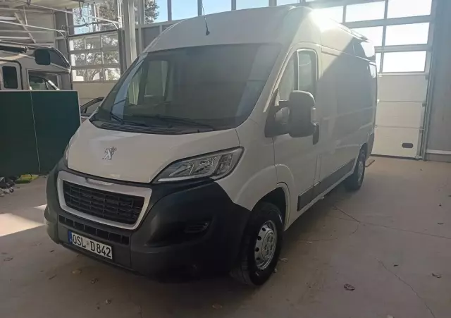 PEUGEOT Boxer 