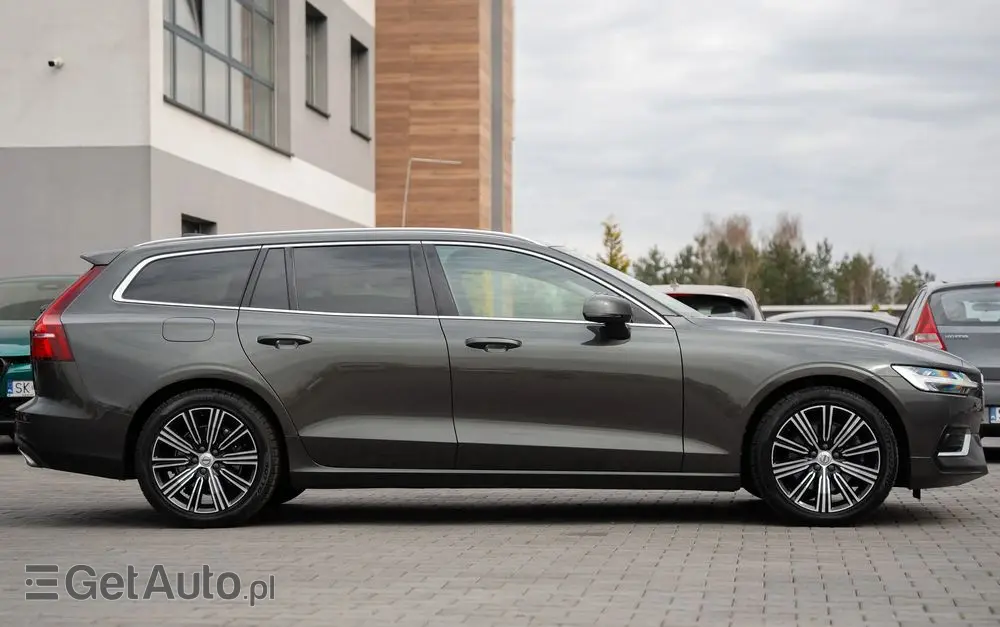 VOLVO V60 B4 B Geartronic Inscription