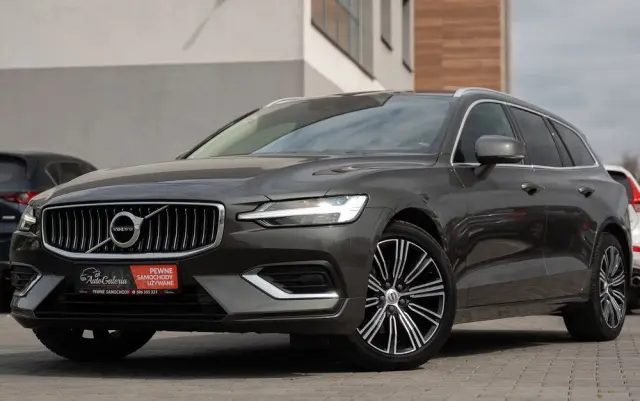 VOLVO V60 B4 B Geartronic Inscription