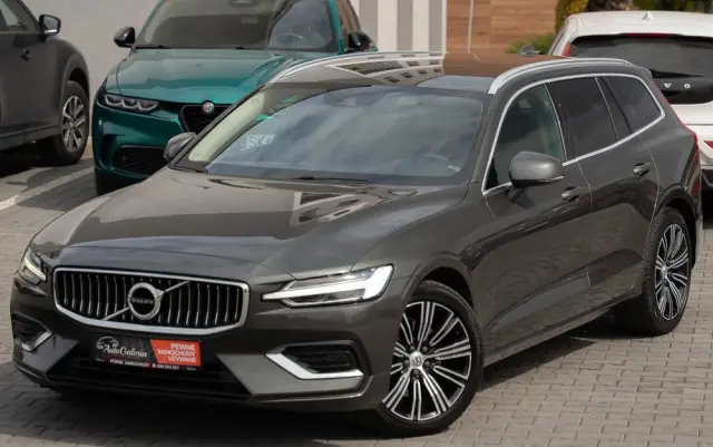 VOLVO V60 B4 B Geartronic Inscription