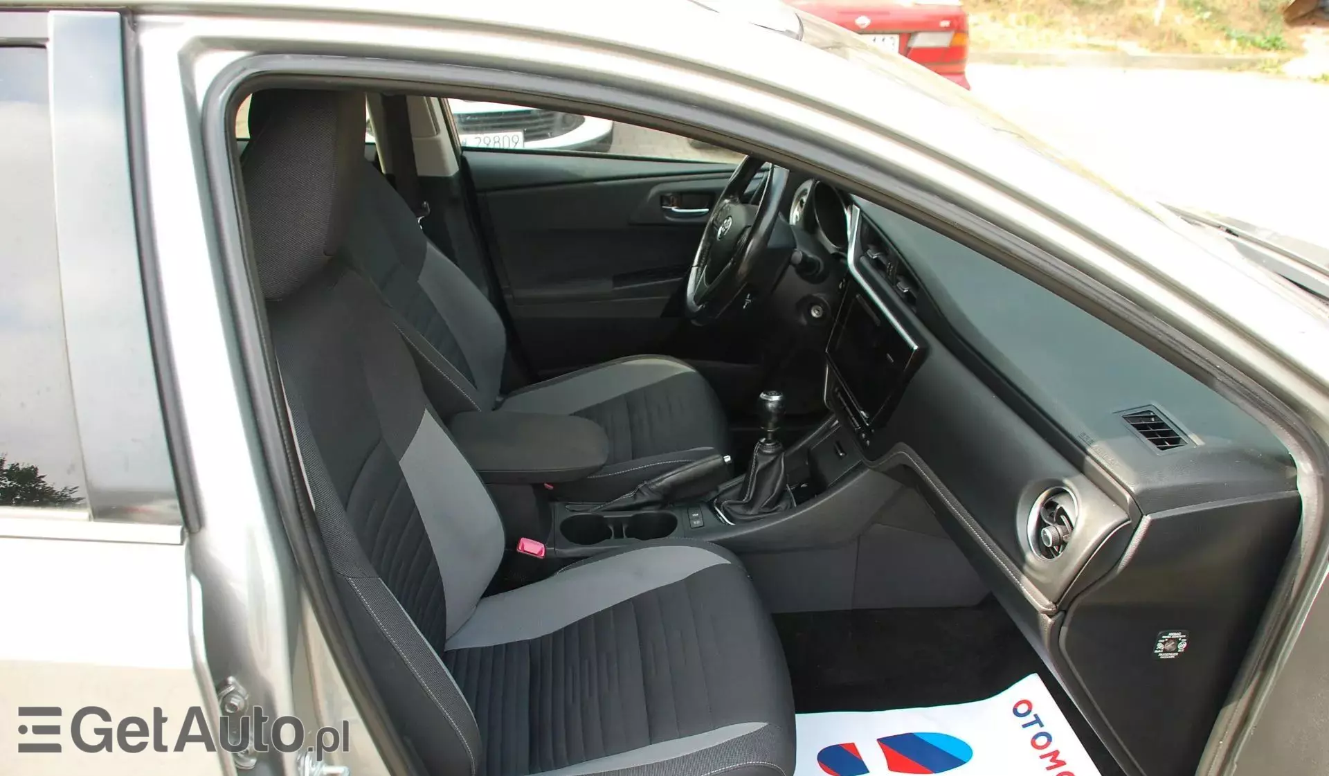 TOYOTA Auris 1.6 D-4D (112 KM) start&stop