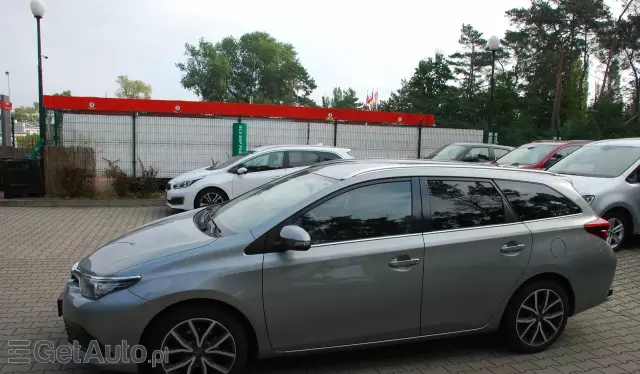 TOYOTA Auris 1.6 D-4D (112 KM) start&stop