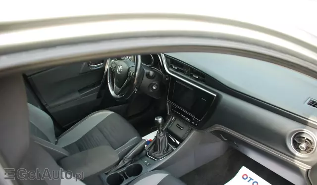 TOYOTA Auris 1.6 D-4D (112 KM) start&stop