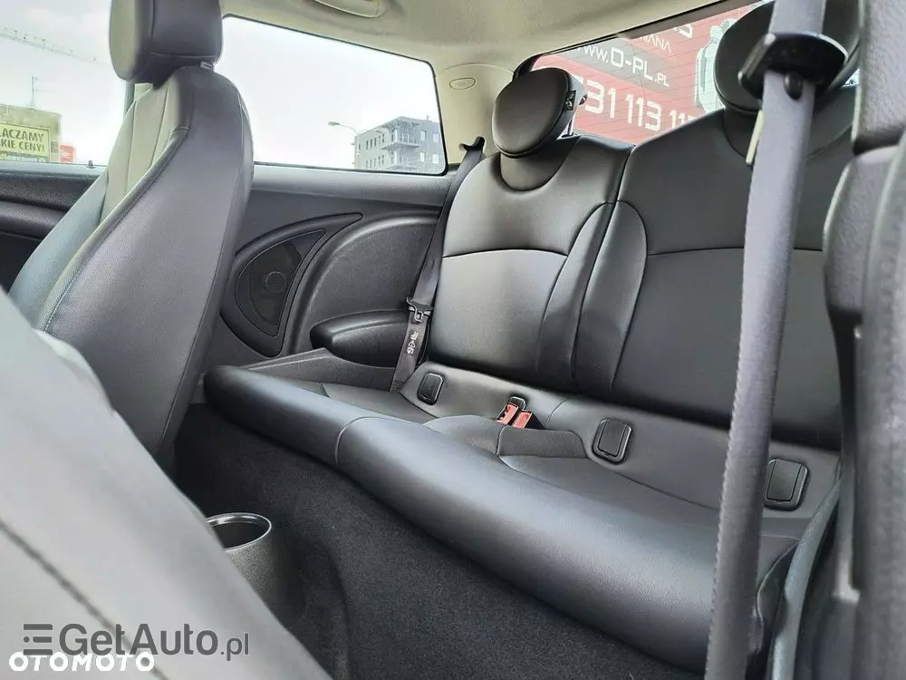 MINI Cooper Standard