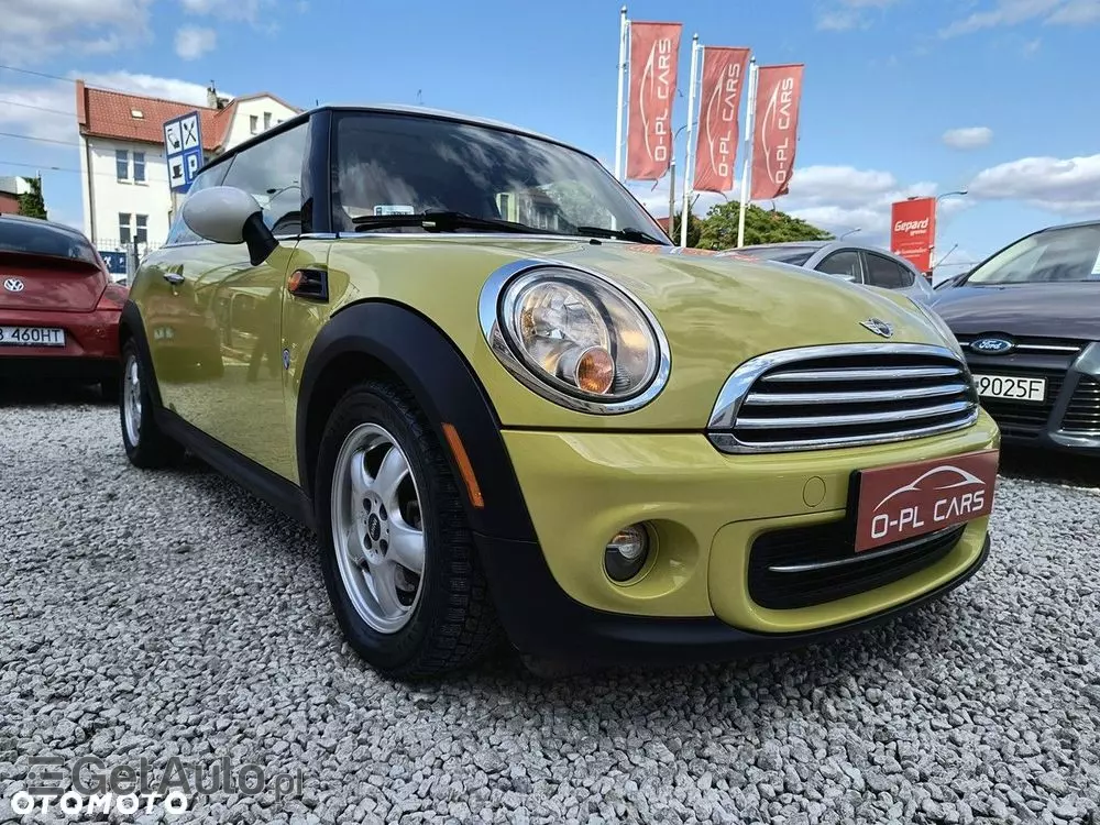 MINI Cooper Standard
