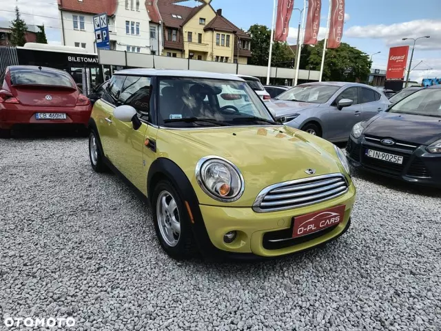 MINI Cooper Standard