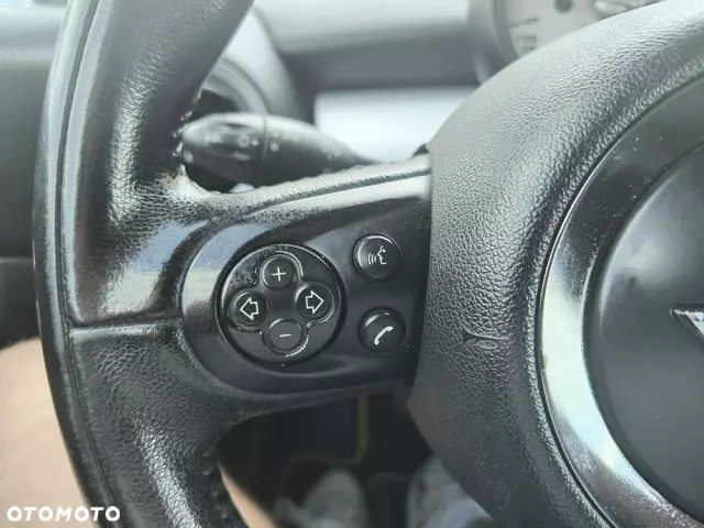 MINI Cooper Standard