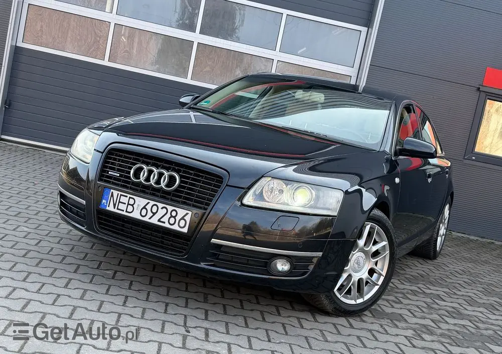 AUDI A6 Limousine 