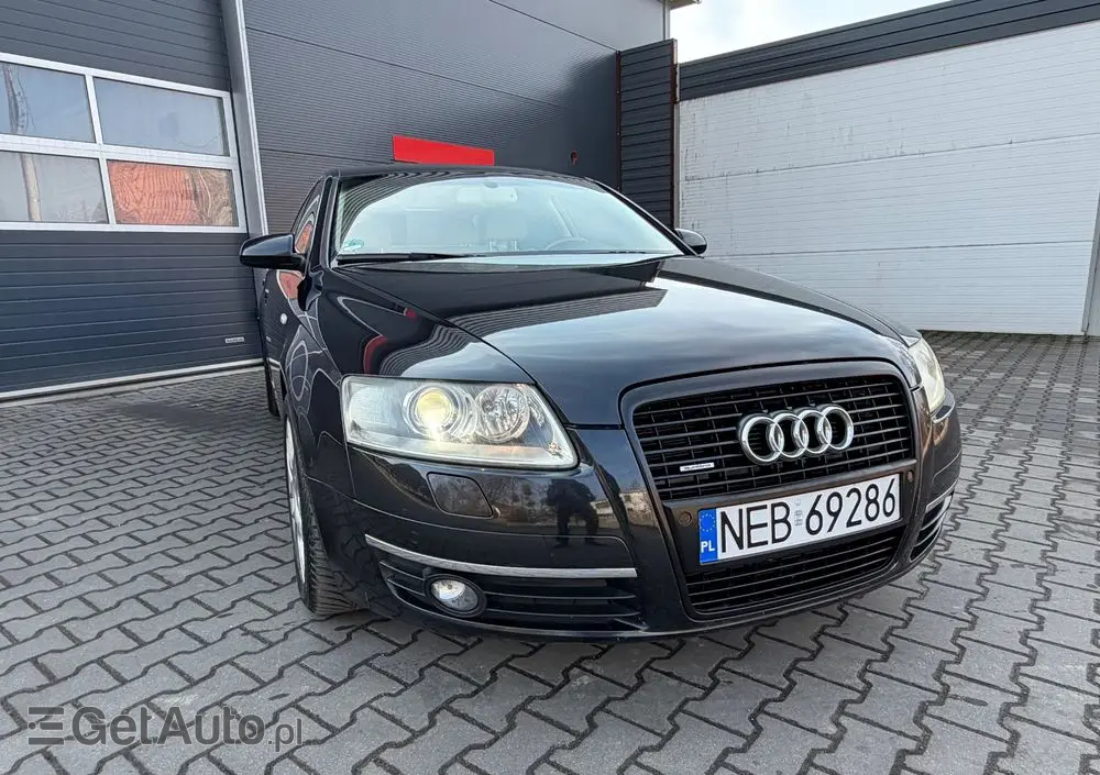 AUDI A6 Limousine 