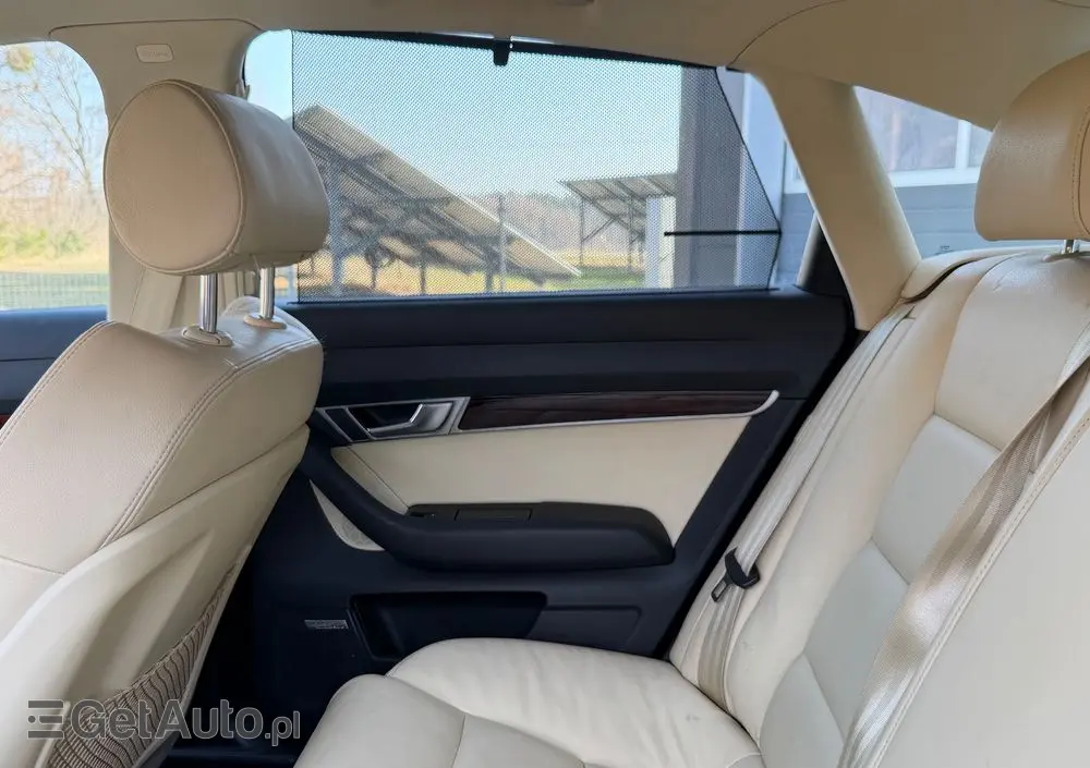 AUDI A6 Limousine 