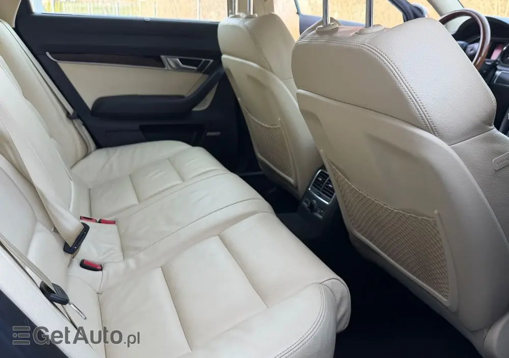 AUDI A6 Limousine 