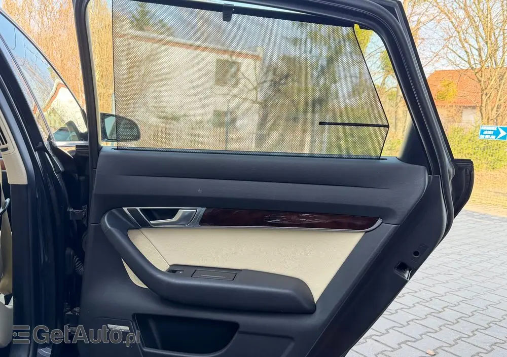 AUDI A6 Limousine 