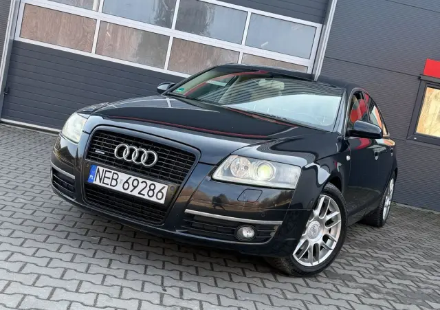 AUDI A6 Limousine 