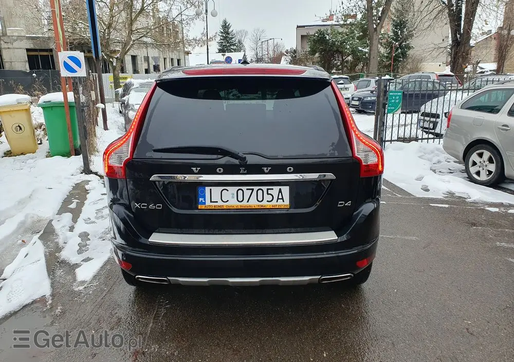 VOLVO XC 60 D4 Momentum Pro