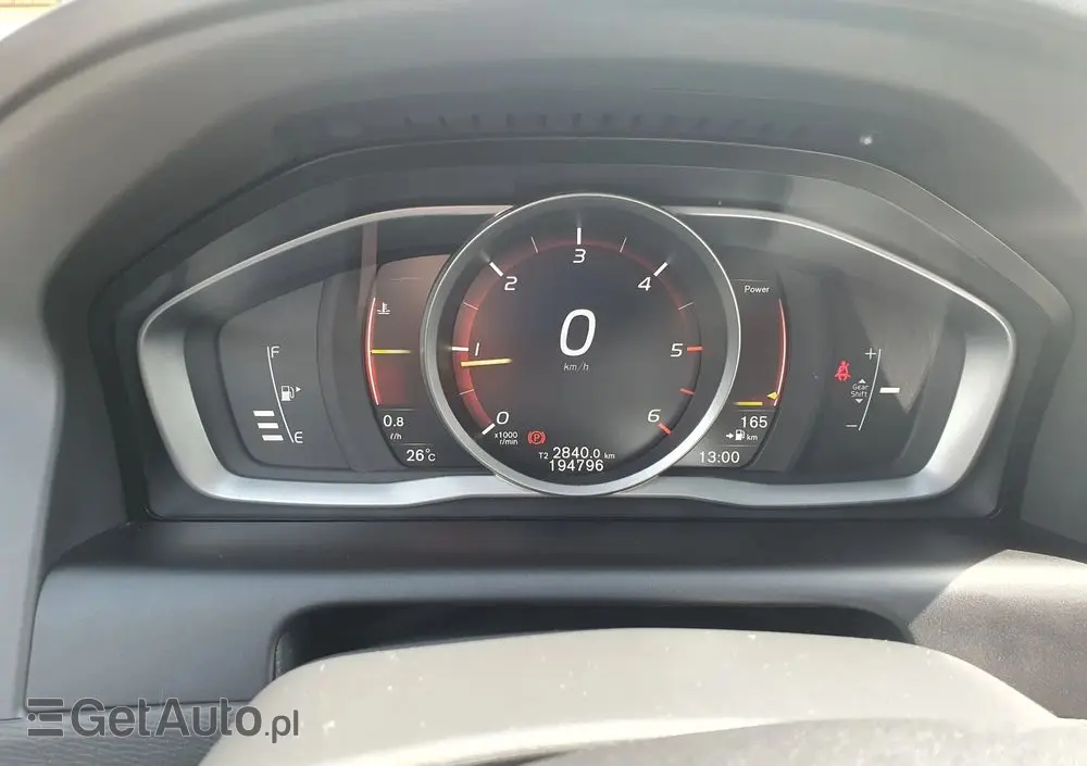 VOLVO XC 60 D4 Momentum Pro