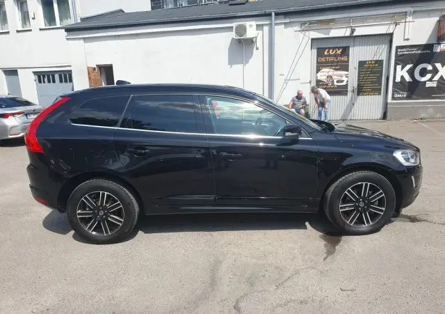 VOLVO XC 60 D4 Momentum Pro