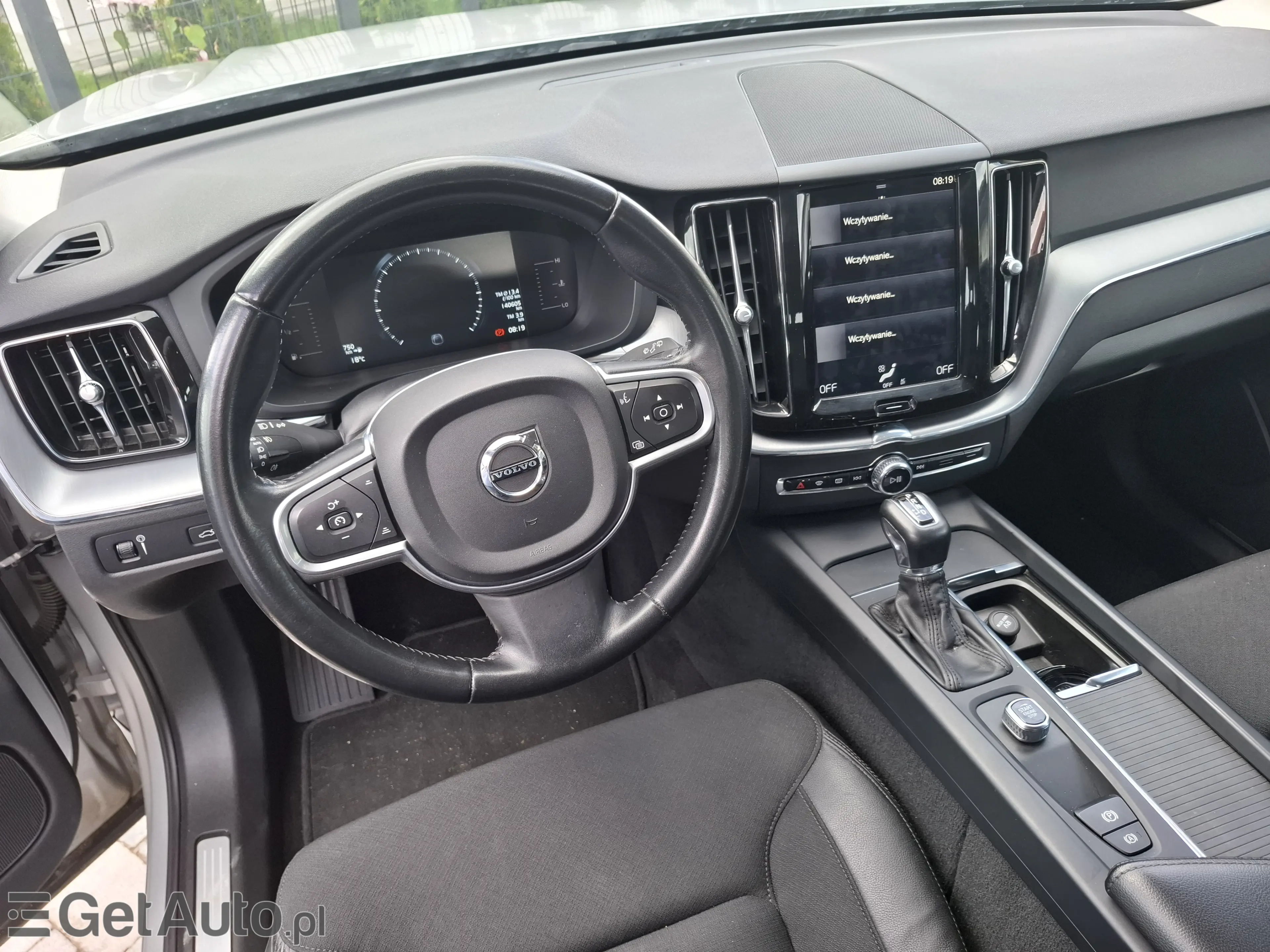 VOLVO XC 60 Momentum AWD