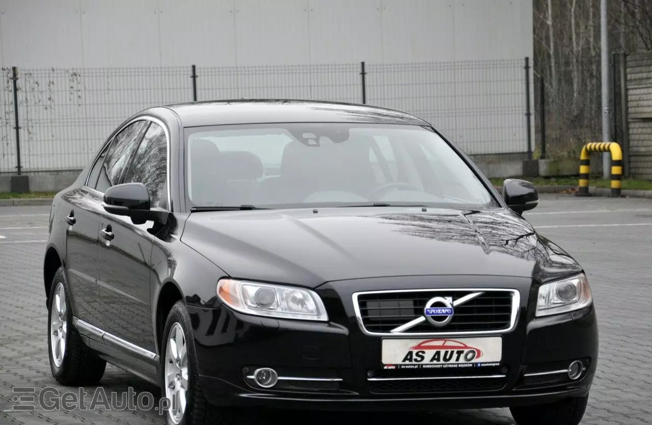 VOLVO S80 T4 Summum