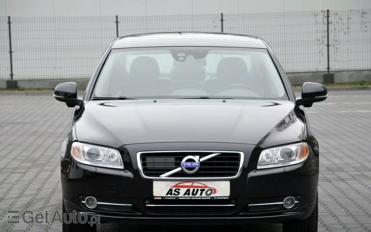 VOLVO S80 T4 Summum
