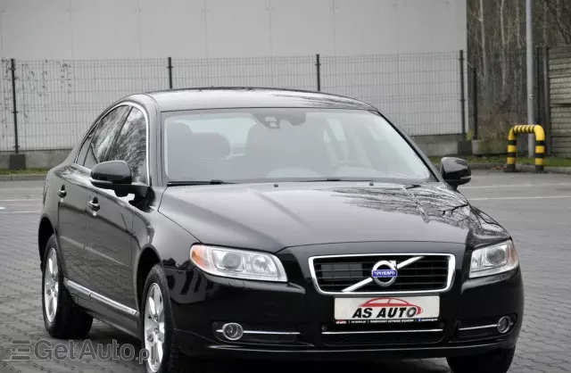 VOLVO S80 T4 Summum