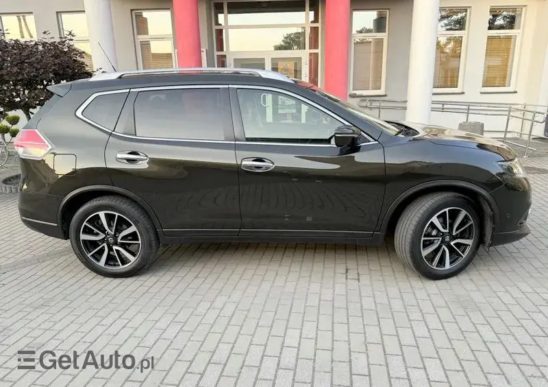 NISSAN X-Trail 1.6 DCi N-Connecta 2WD