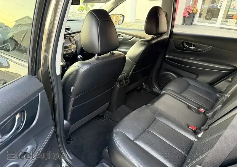 NISSAN X-Trail 1.6 DCi N-Connecta 2WD