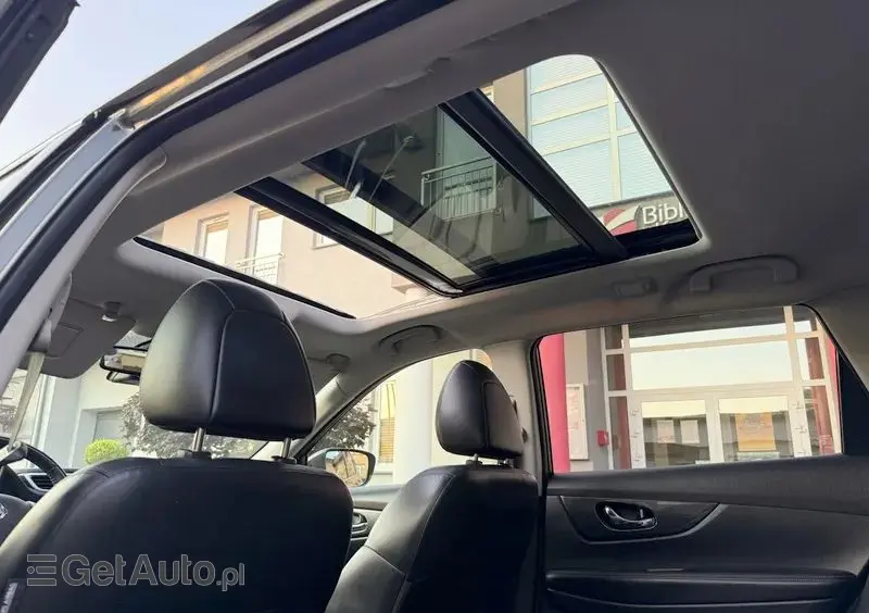 NISSAN X-Trail 1.6 DCi N-Connecta 2WD